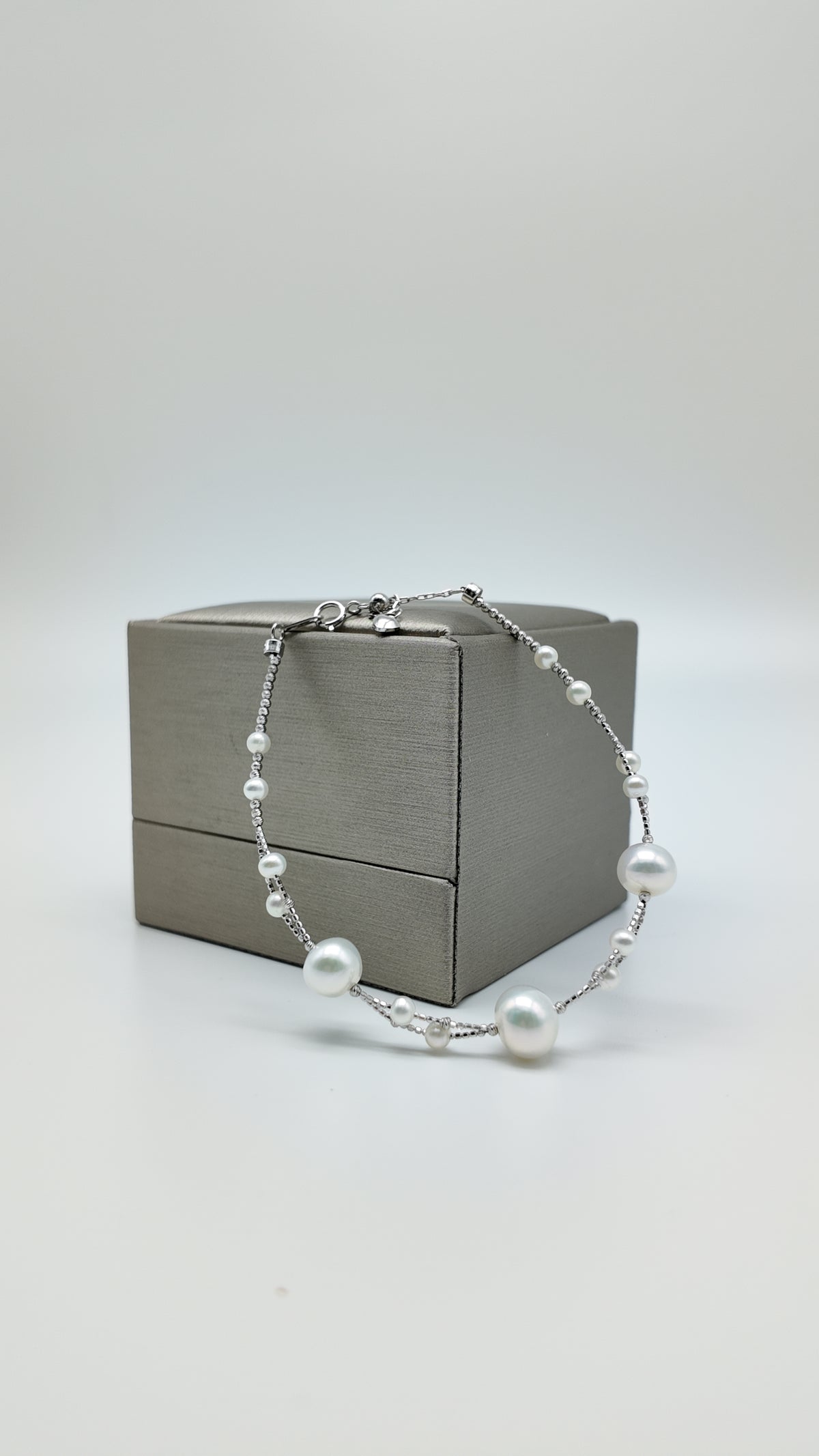 zweireihige Süßwasserperlen-Armband